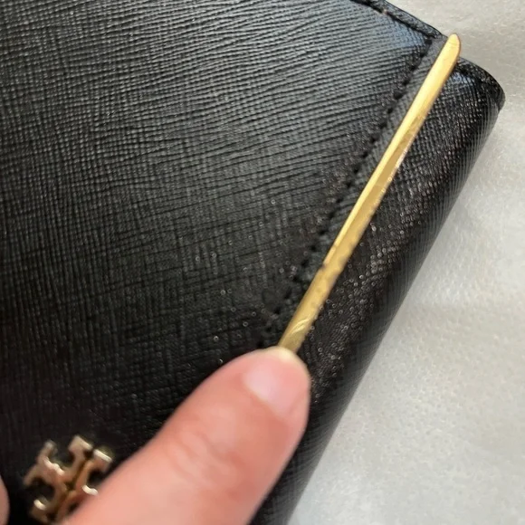 TORY BURCH EMERSON CROSSBODY BAG - Picture 14 of 16